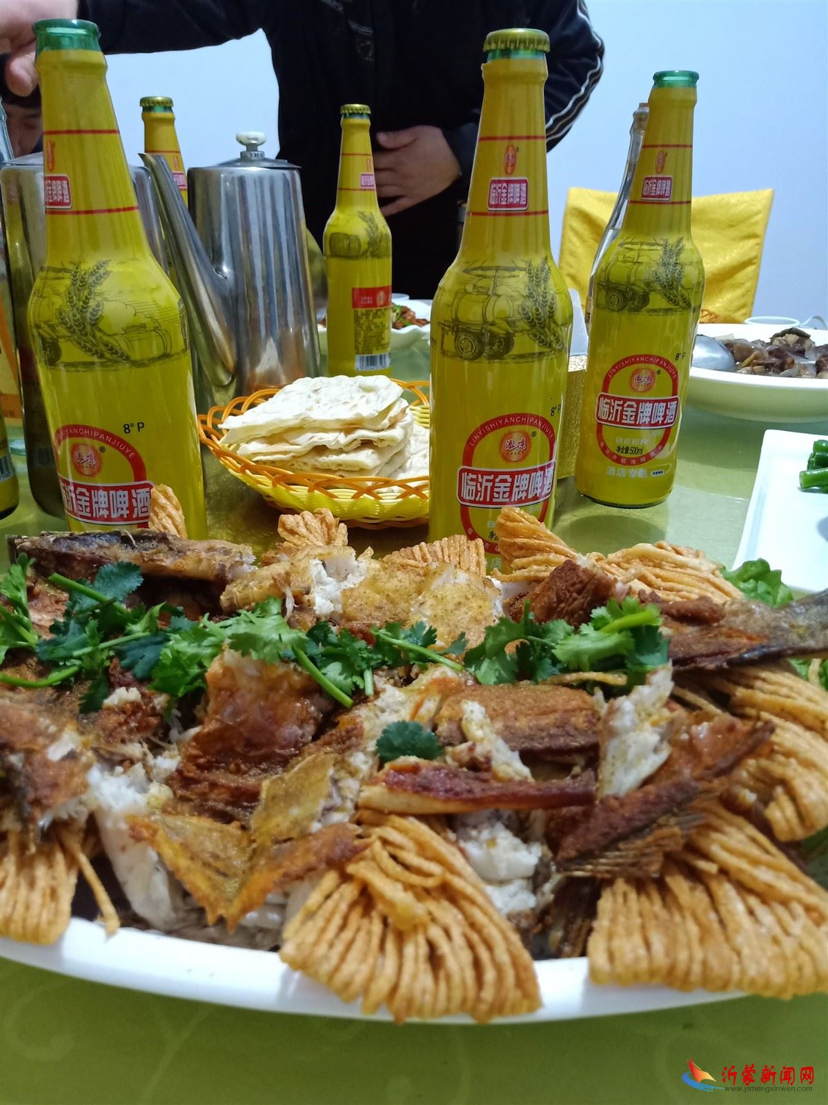 大厨小酒馆，这儿的炒鸡，吃过还想吃 ~~