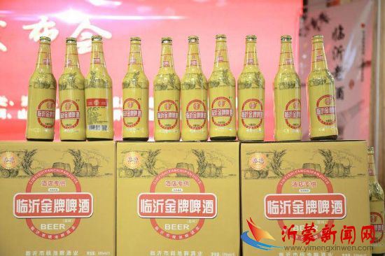 临沂金牌啤酒《寻找临沂特色美食》第25期：走进一带一路正宗地锅鸡