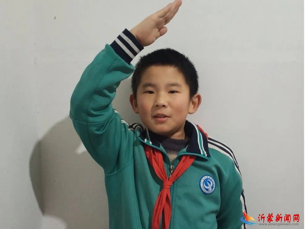 致敬战“疫”英雄‖临沂新桥小学学生致敬白衣天使